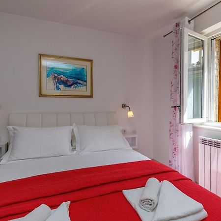 Apartments Lavizatic Poreč Zewnętrze zdjęcie