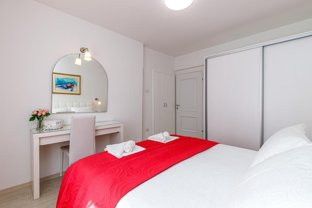 Apartments Lavizatic Poreč Zewnętrze zdjęcie